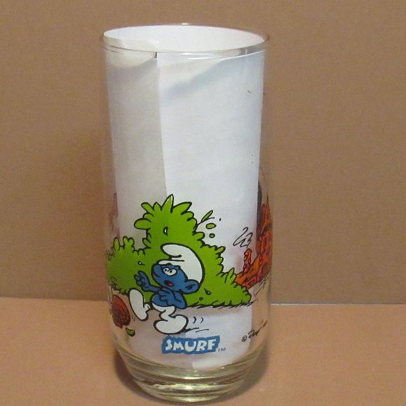 Smurfs Vintage 1982 PEYO Collector's Smurf Glass Gargamel and Azrael Hardee’s - Picture 3 of 4